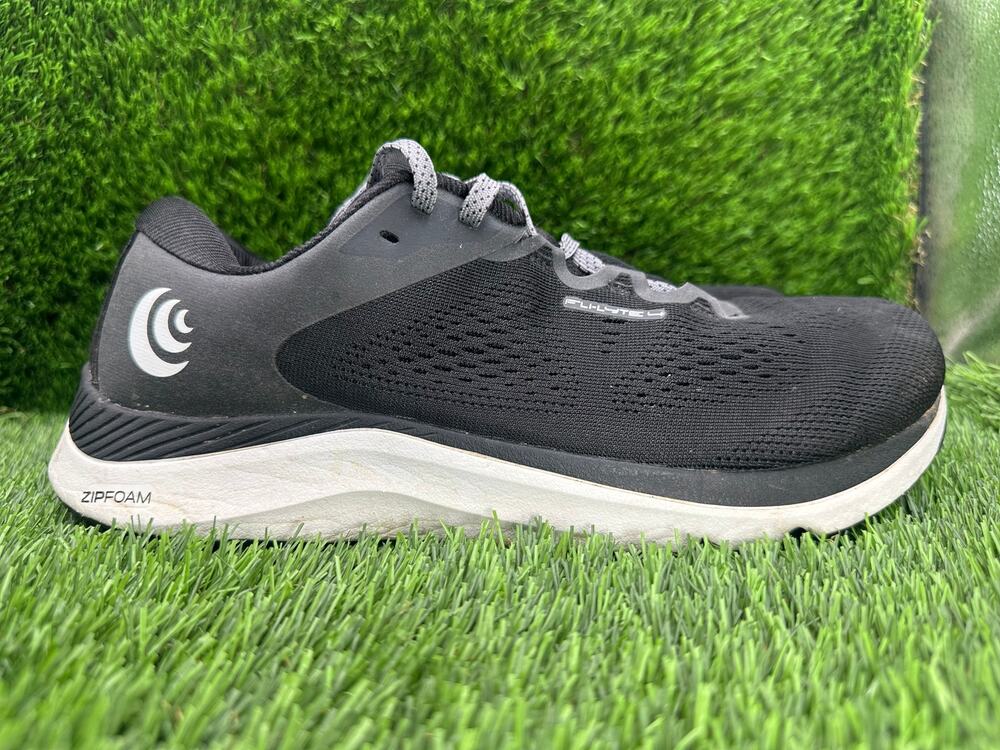 Topo Athletic Fli-Lyte 4 Athletic Sneaker Men's 8 Black Mesh Running Training